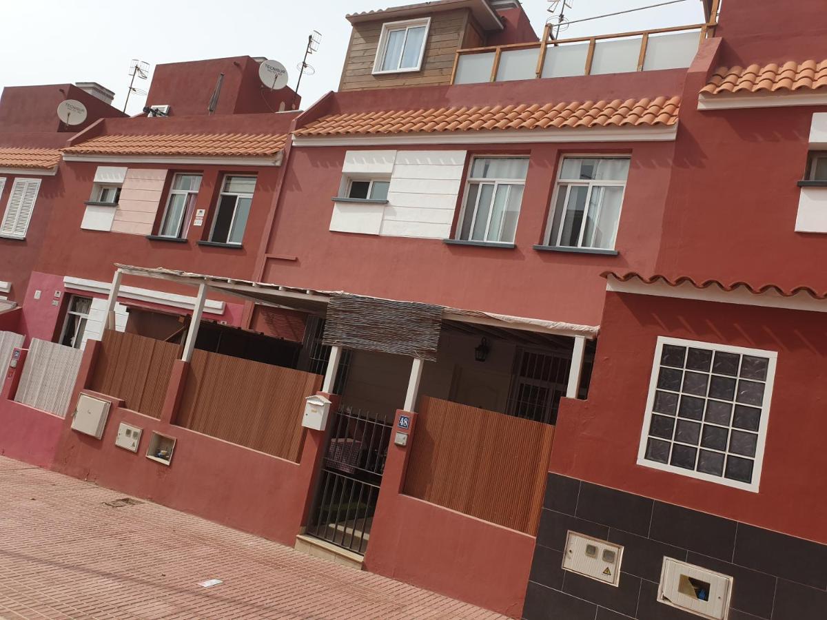 Kiki Vivienda Bed & Breakfast San Isidro  Bagian luar foto