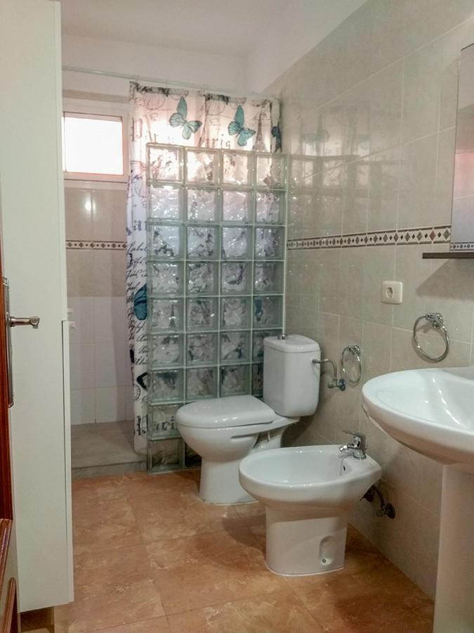 Kiki Vivienda Bed & Breakfast San Isidro  Bagian luar foto
