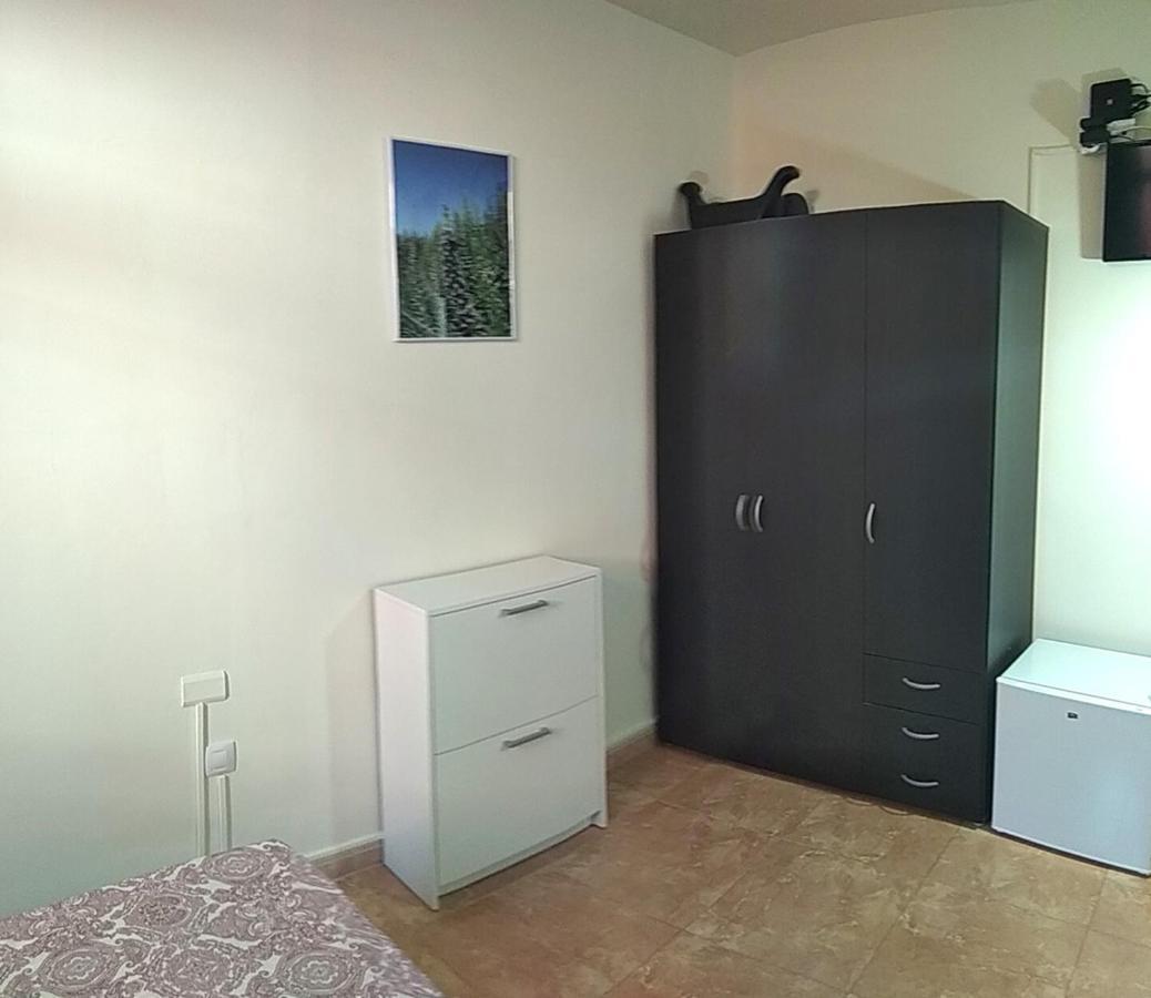 Kiki Vivienda Bed & Breakfast San Isidro  Bagian luar foto
